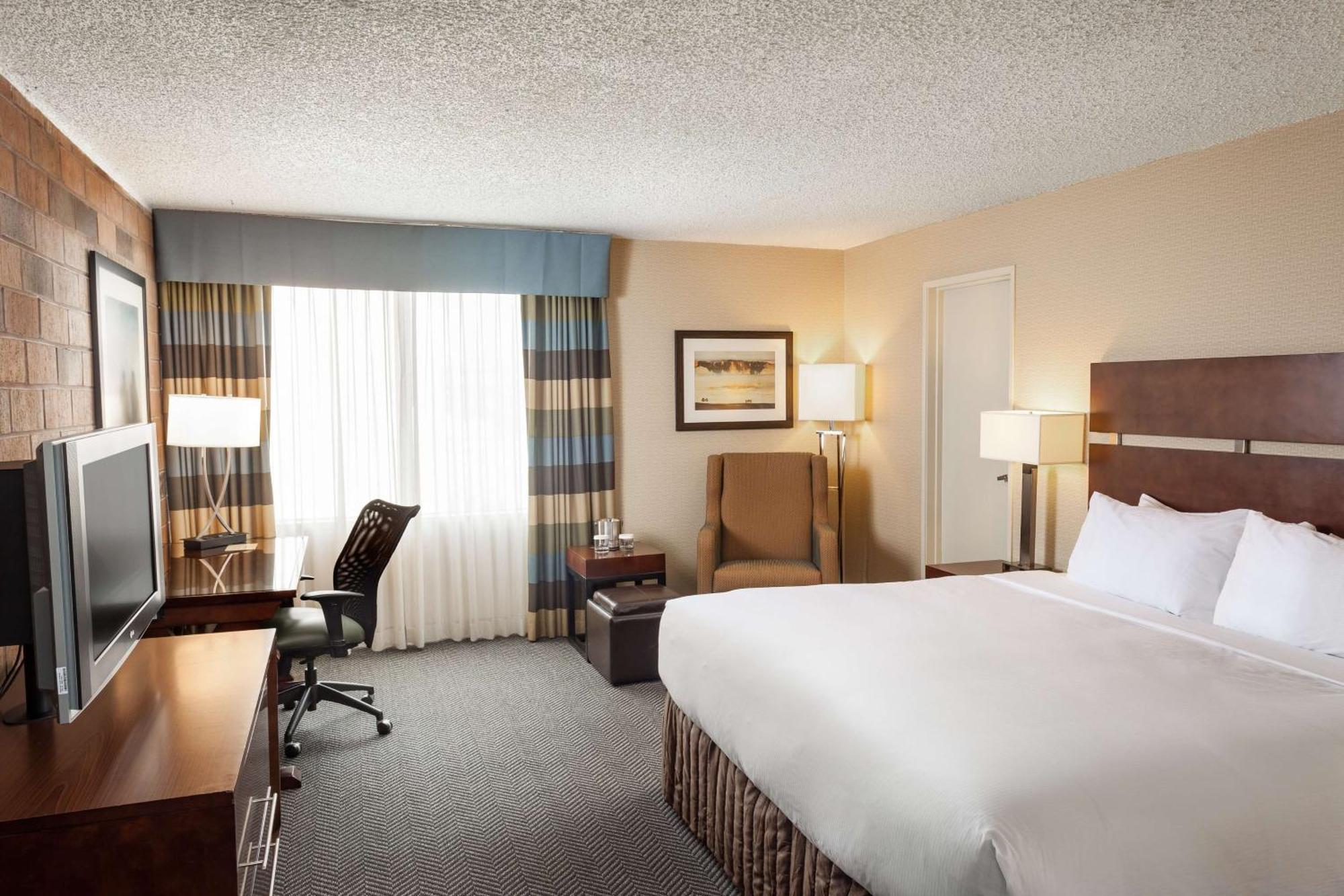 Doubletree By Hilton Billings Hotel Exterior photo